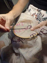 Cargar imagen en el visor de la galería, LIBRO TEXTIL

