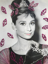 Cargar imagen en el visor de la galería, Audrey Herpburn
